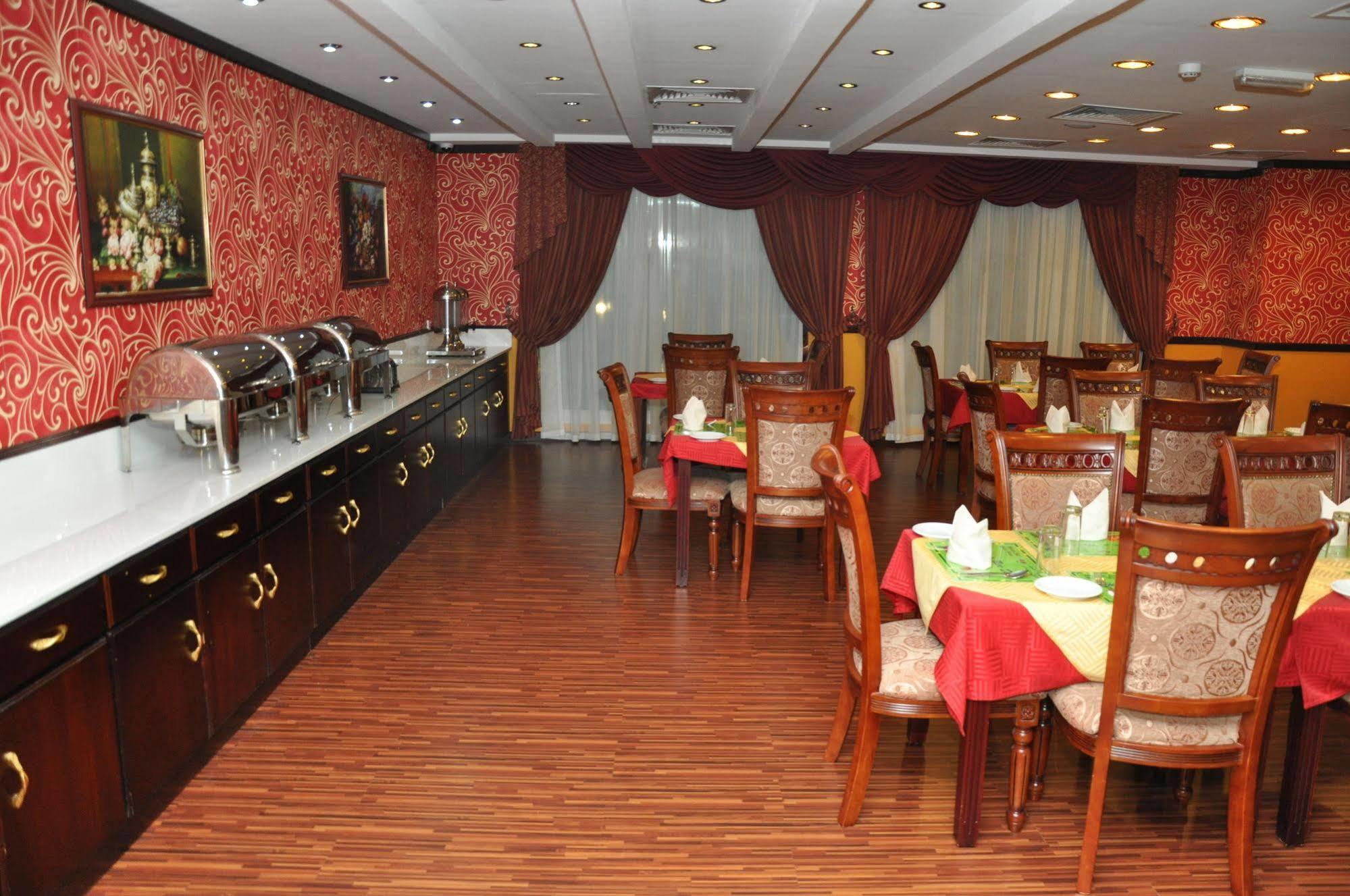 Benta Grand Hotel Llc Dubai Exterior photo
